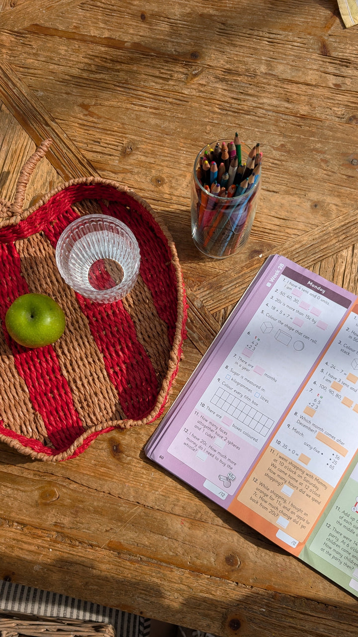 Woven Apple Tray