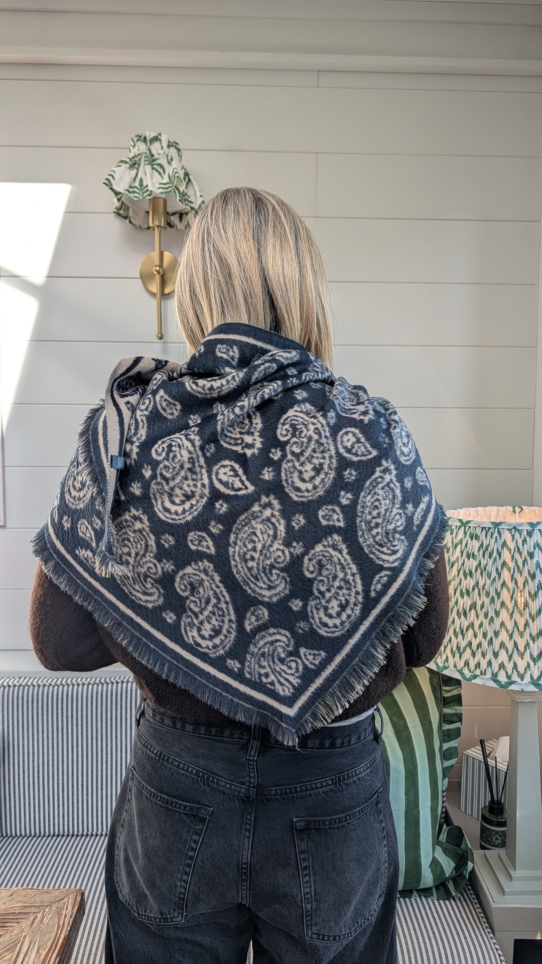 Large Triangle Paisley print Navy Scarf