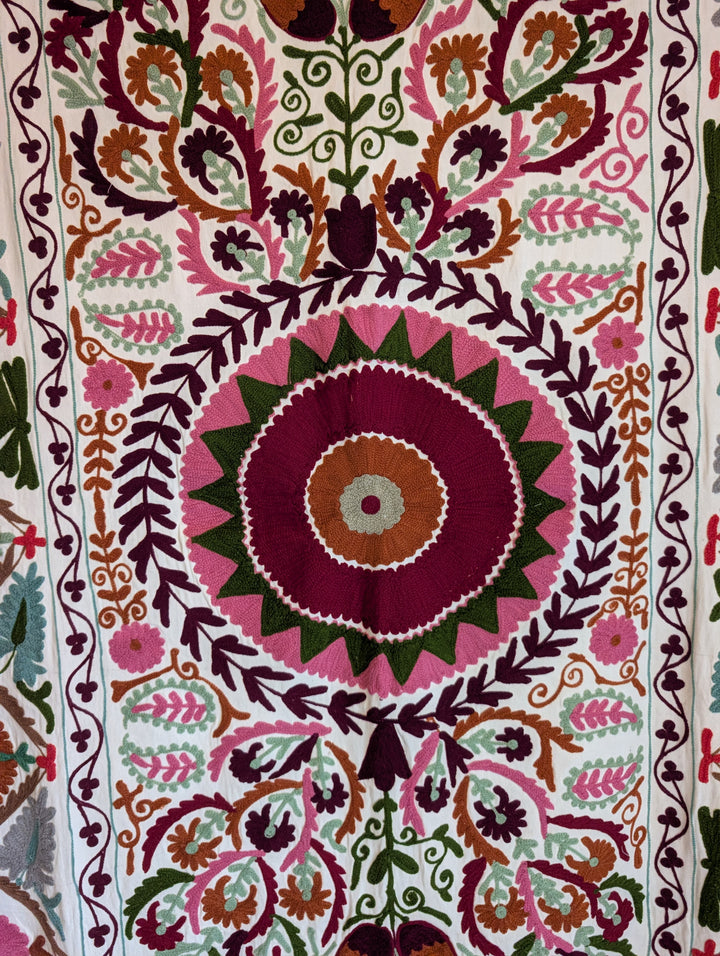 Suzani 019, Berry Pop