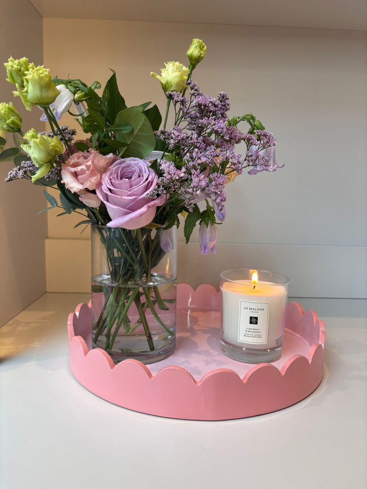 Pink round wavy tray