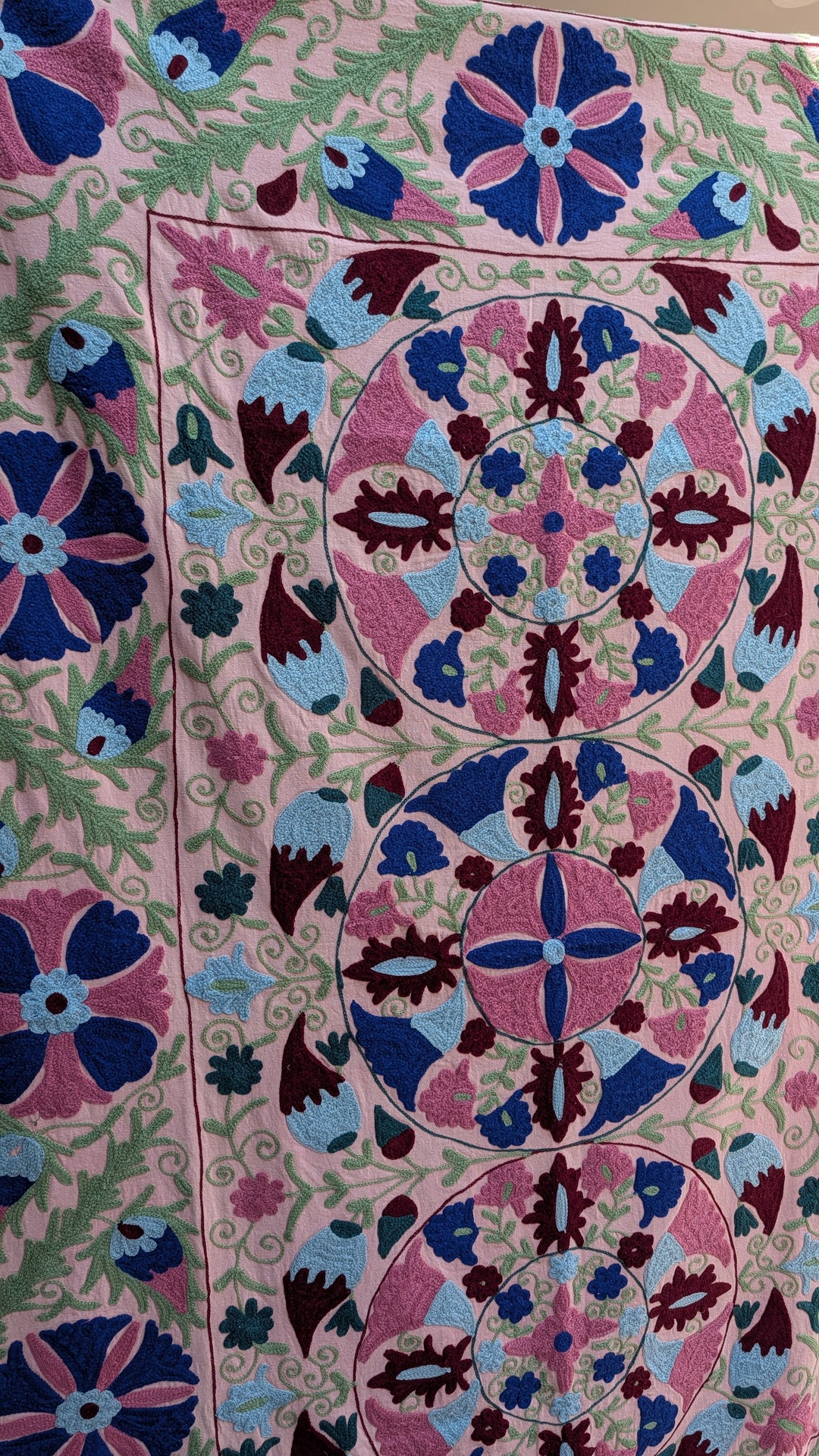 Suzani 057, Summer Love-throw-LNH Edit