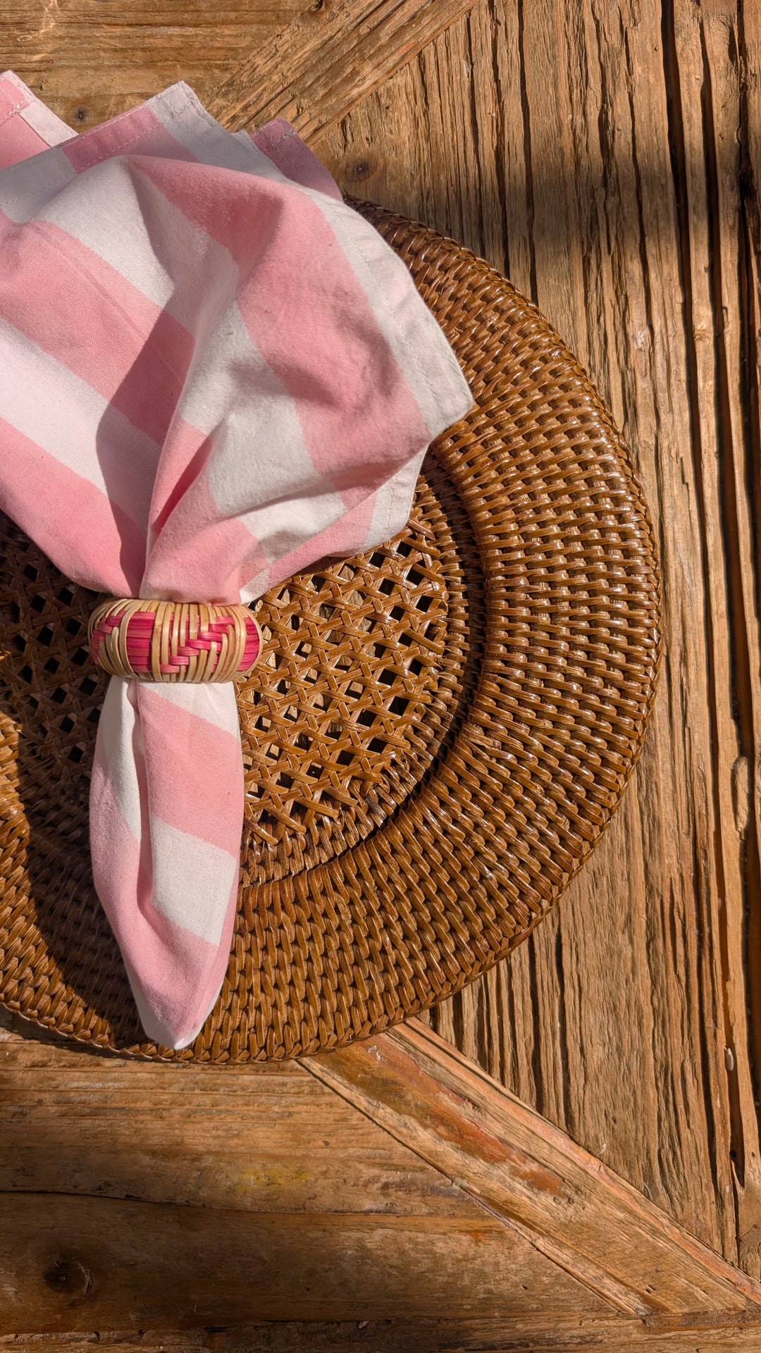 Pink braided napkin ring set of 4