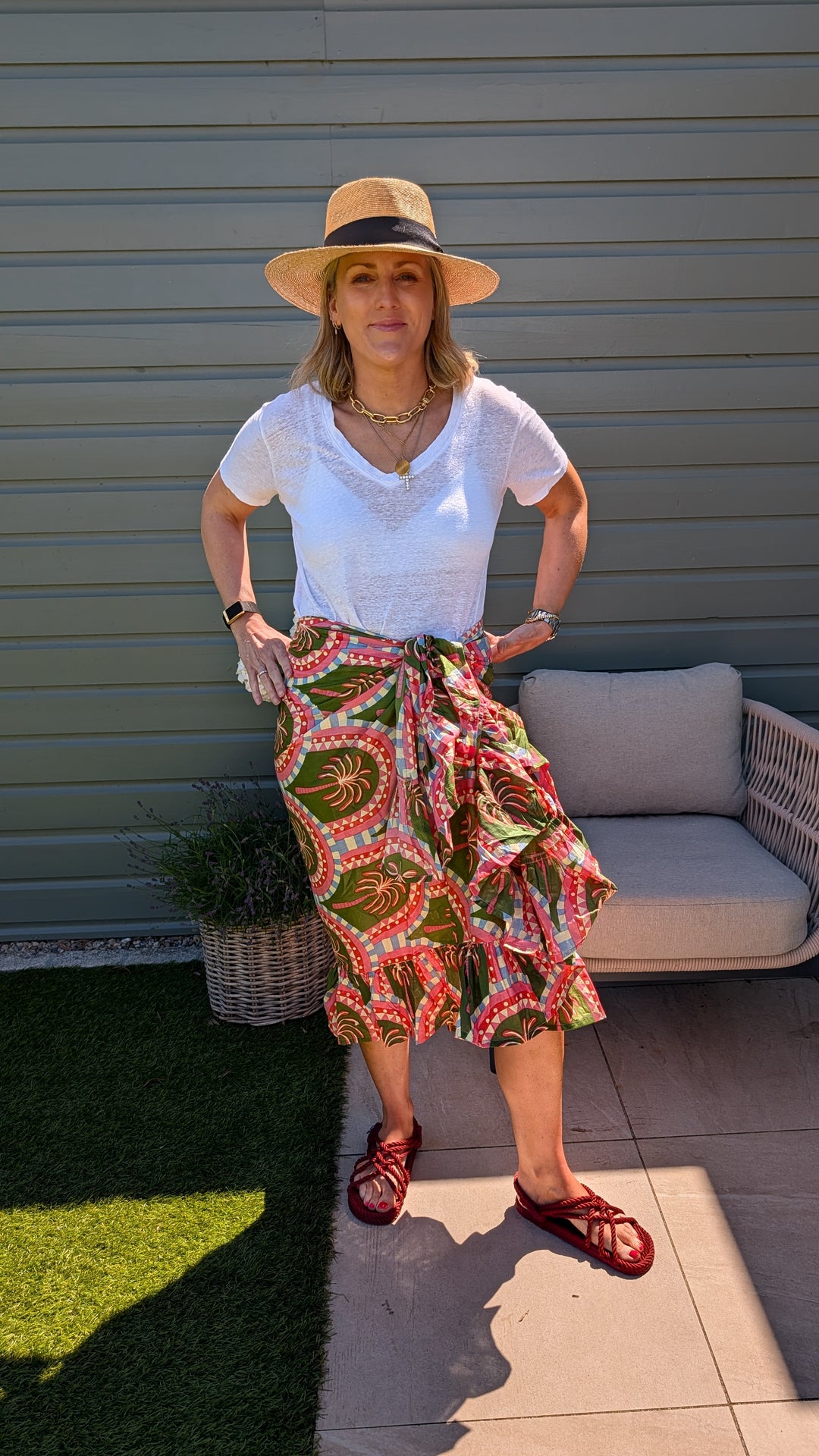 Green/Pink Palm Frill Sarong