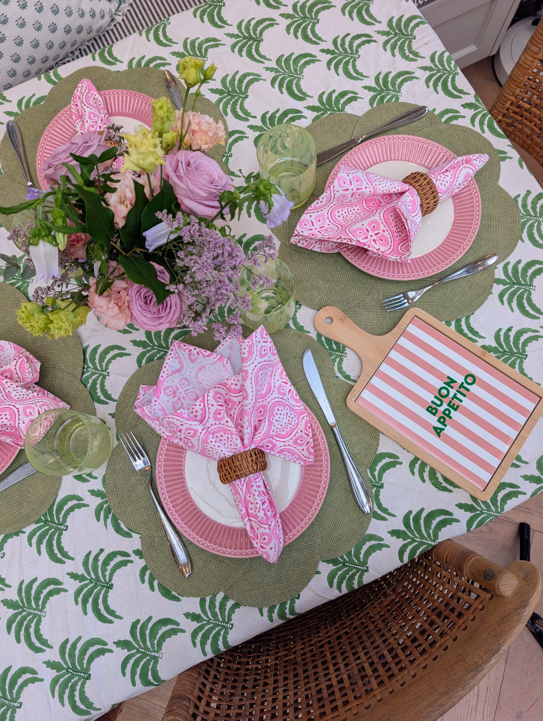 Round Green Jute Placemat