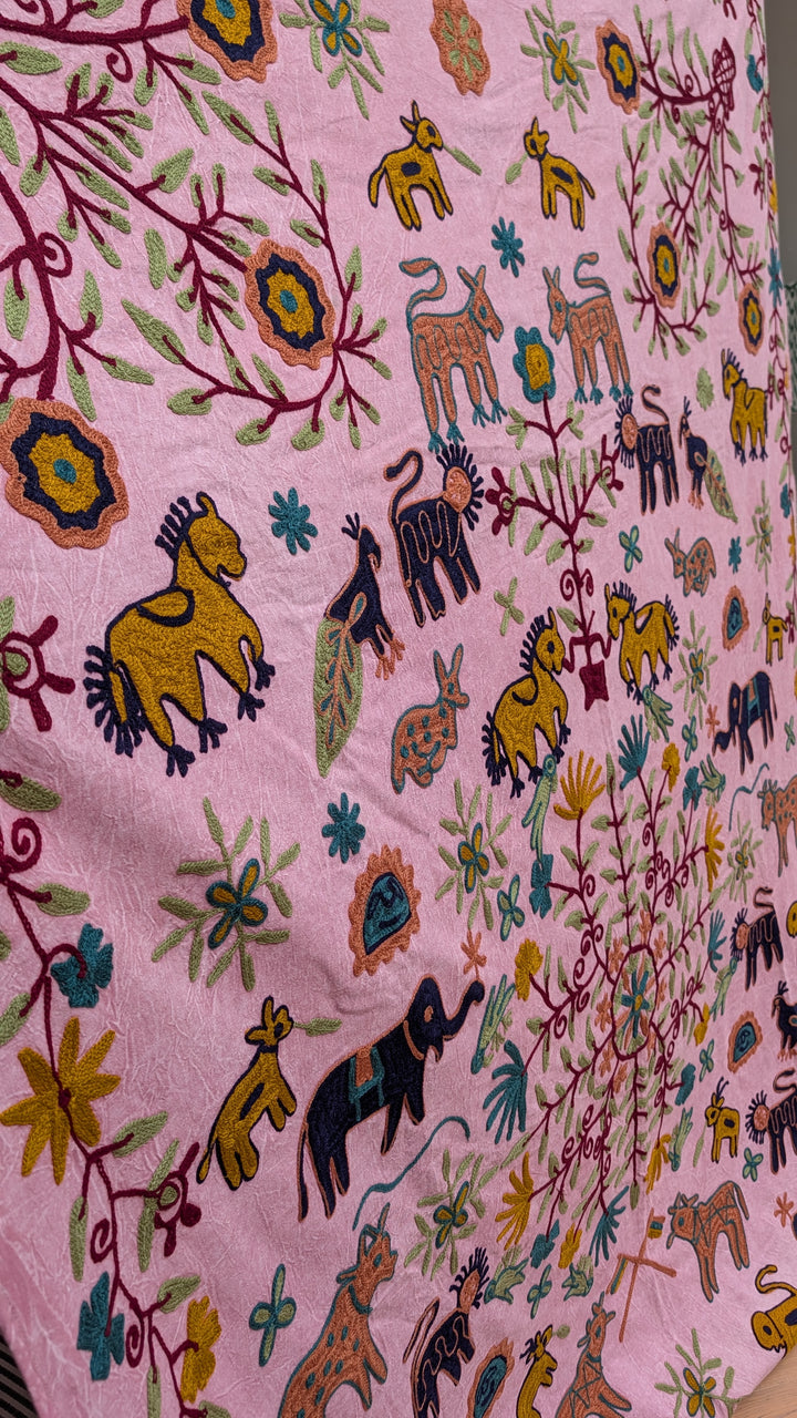 Suzani 064, Animal Pink