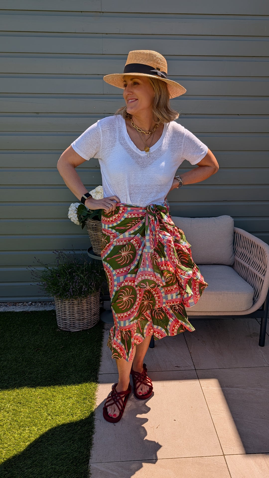 Green/Pink Palm Frill Sarong