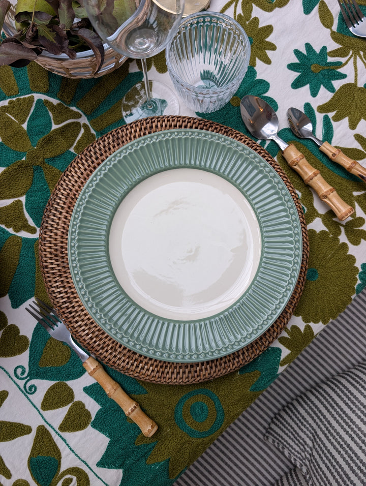Dark Round Rattan Charger