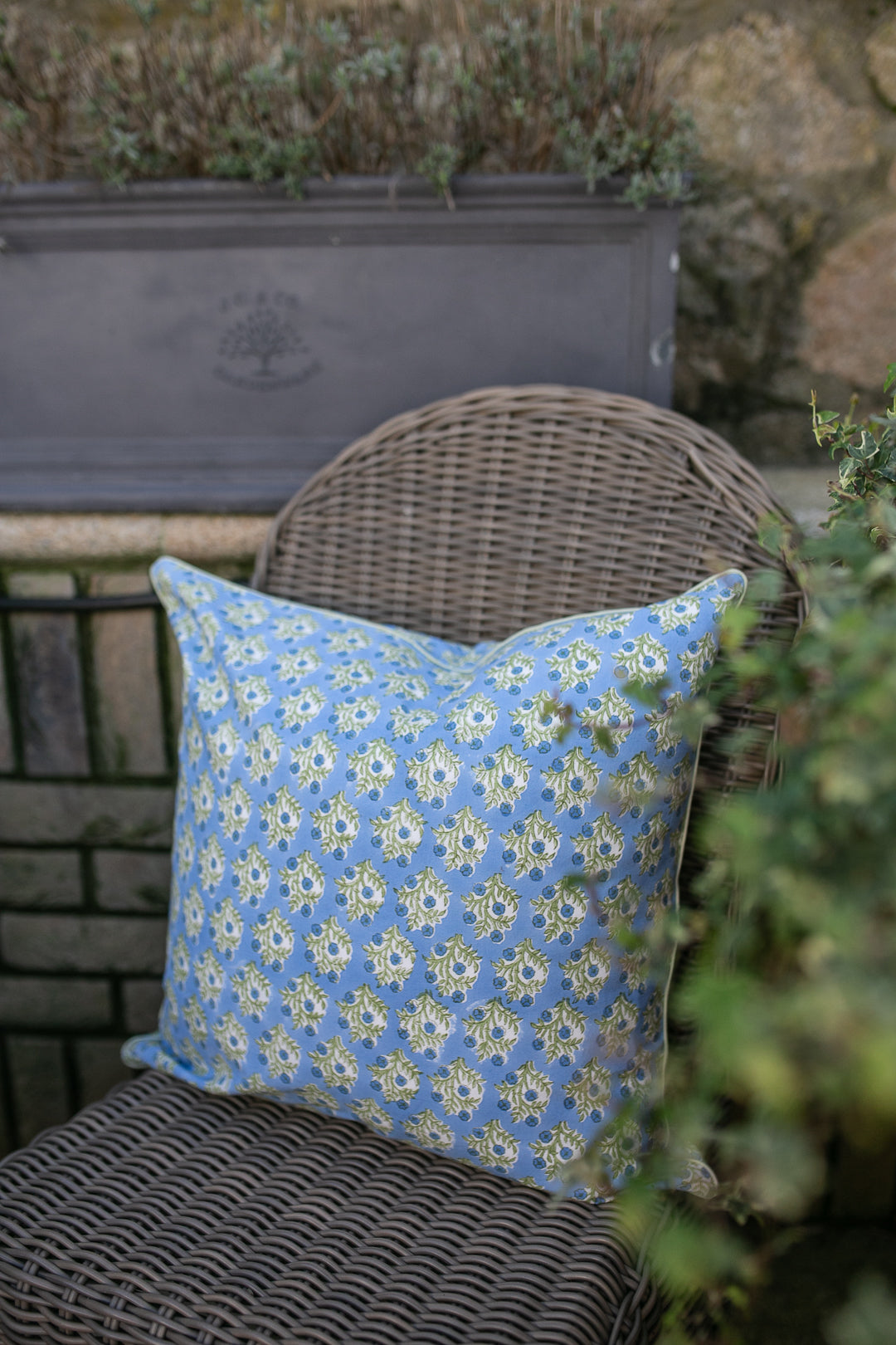 Emily Blue Piped Cushion Cover-Cushion Covers-LNH Edit