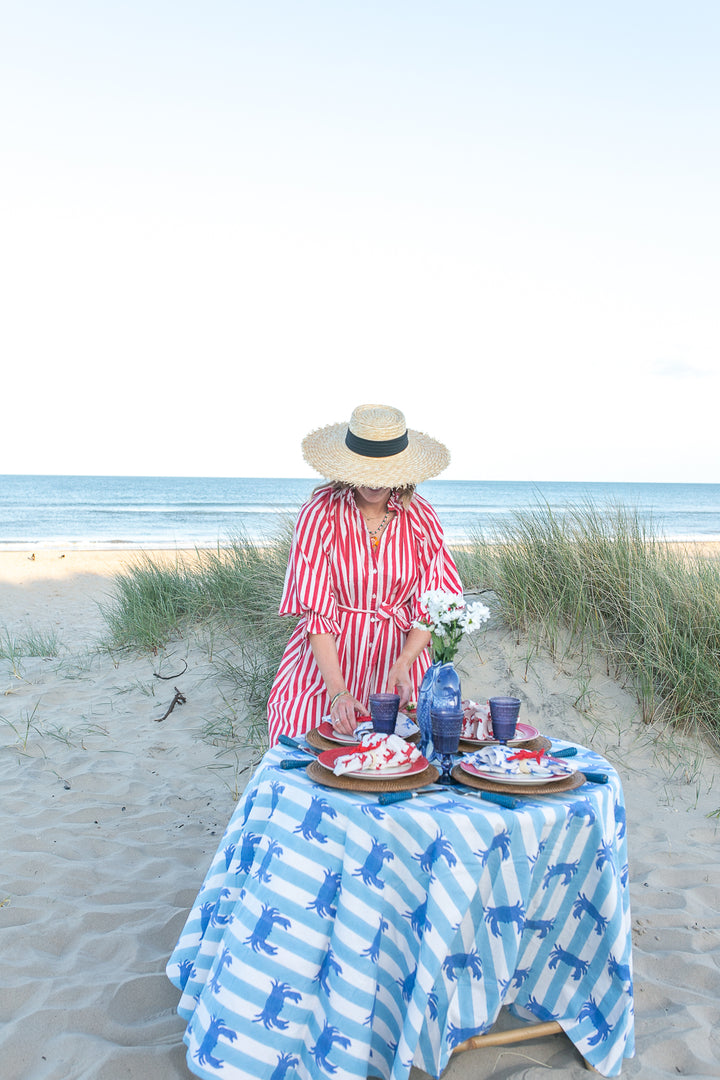 Blue Crab Round Tablecloth-Tablecloths-LNH Edit