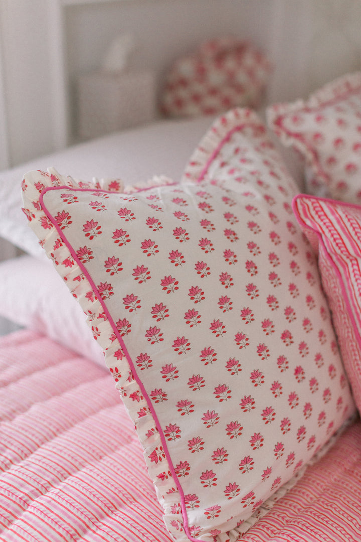 Clover Pink Frill Cushion Cover-Cushion Covers-LNH Edit