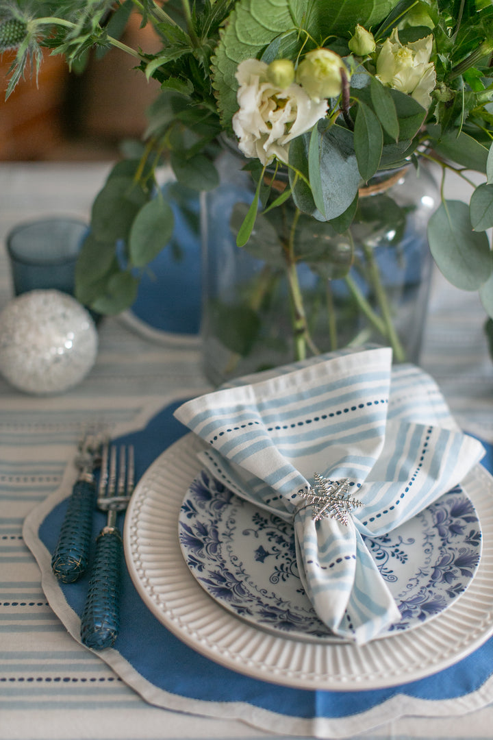 Elsie Blue Round Tablecloth