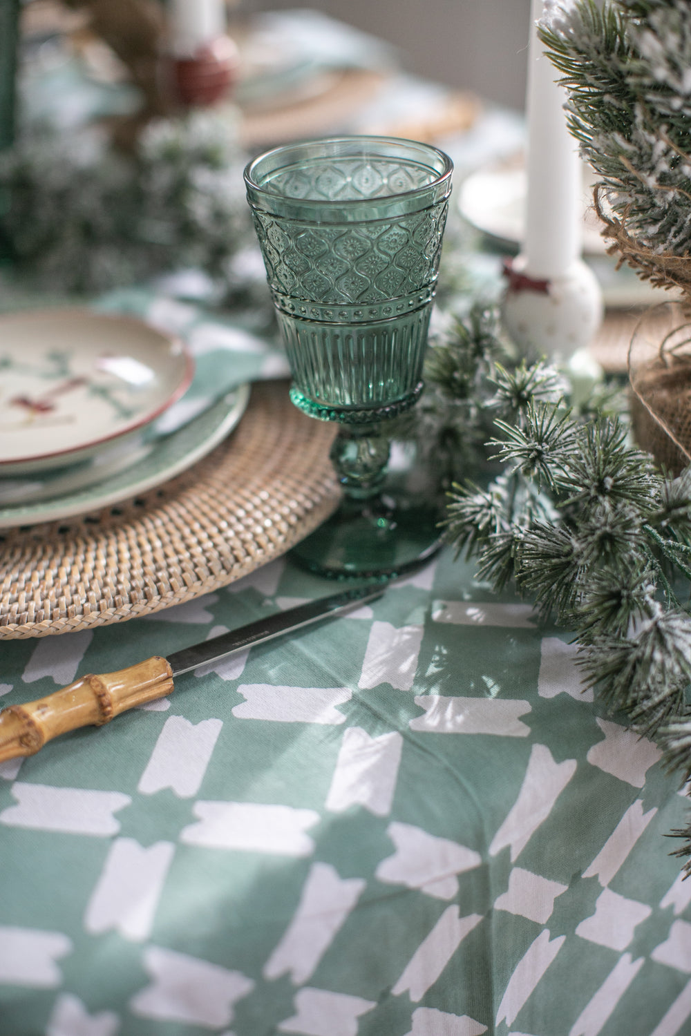 Adeline Seagreen Round Tablecloth-Tablecloths-LNH Edit