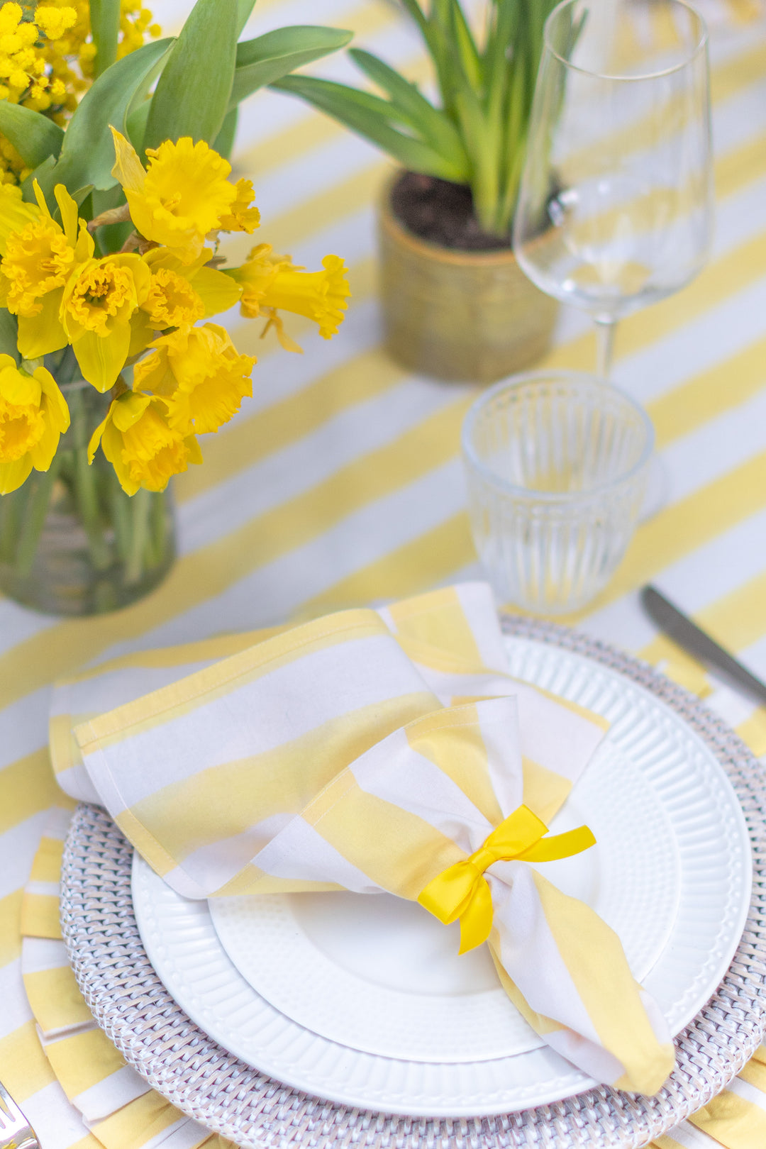 White Rattan Charger