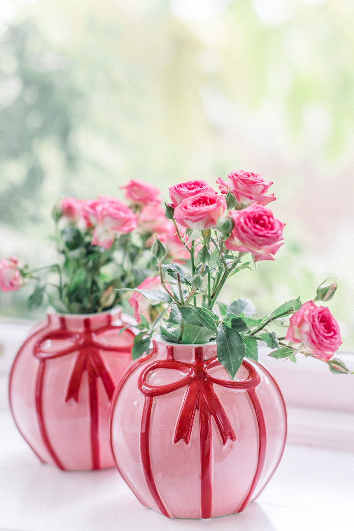 Volta Vase – Pink with Red Bow
