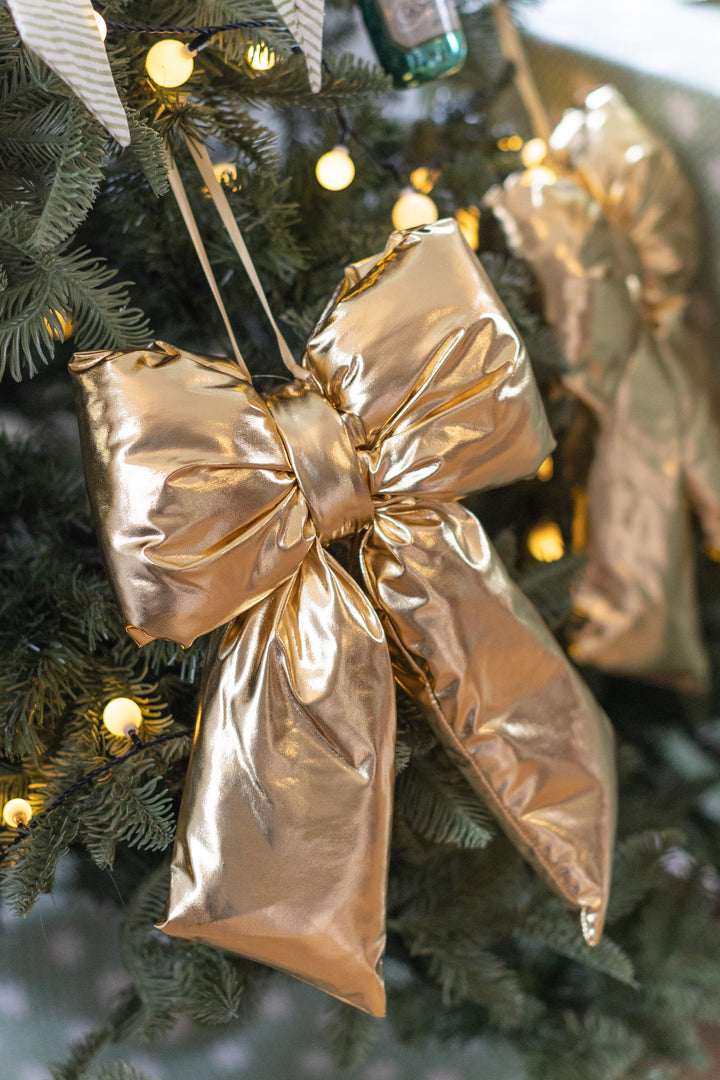 Decorative Gold Bow – Metallic Finish, 3 sizes