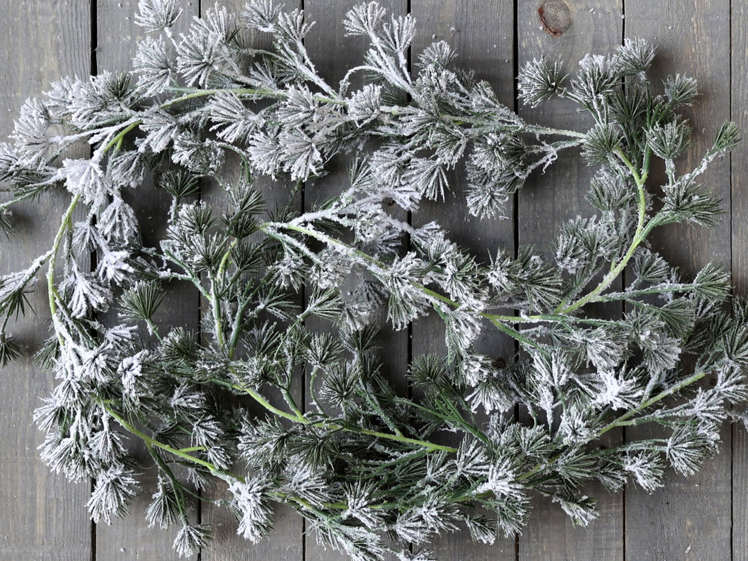 Cedar vine garland with snow-Seasonal Decorations-LNH Edit