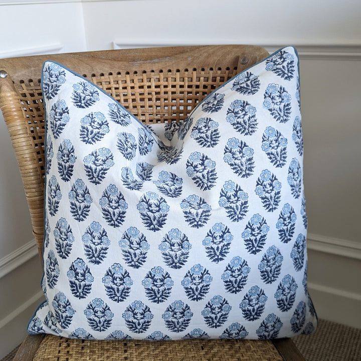 Pia White/Blue Cushion Cover-Cushion Covers-LNH Edit