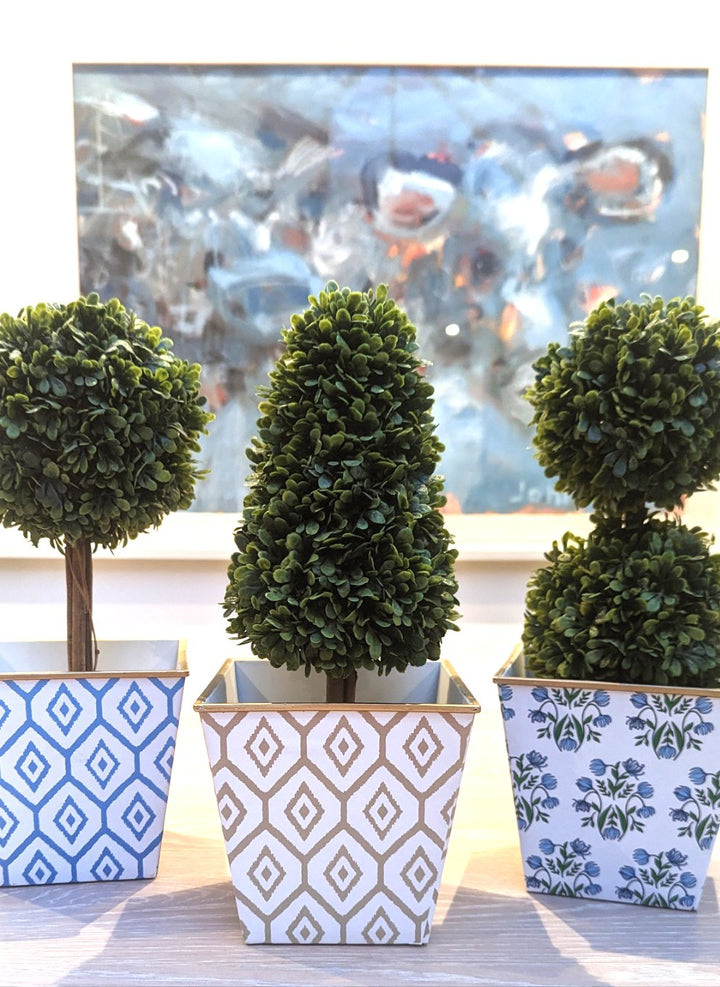 Ikat Diamond Taupe/White, Container-Planters-LNH Edit