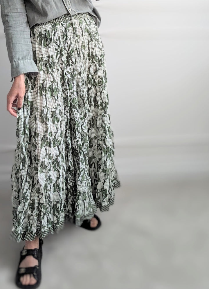 Lucca Crinkle Full Green Skirt-Skirts-LNH Edit